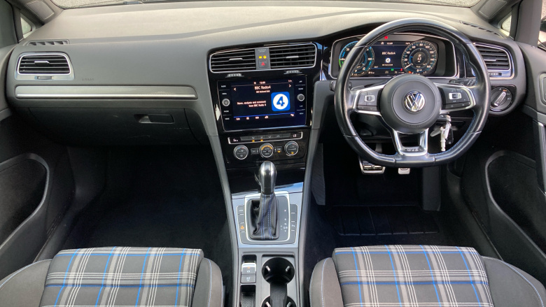 Volkswagen Golf 1.4 TSI GTE 5dr DSG Hatchback